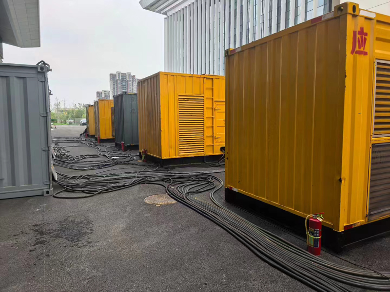 良庆不同季节柴油发电机组保养有哪些注意事项?