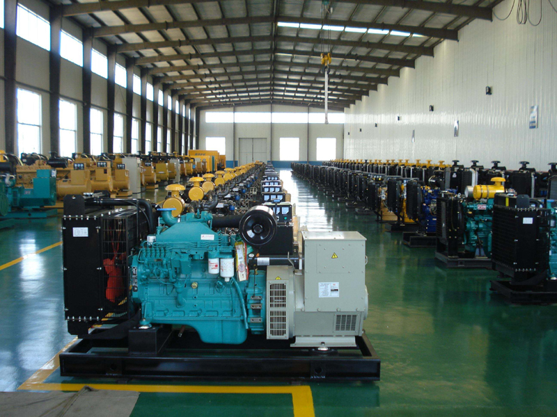 良庆租赁发电机-柴油发电机组冒蓝烟、冒黑烟、冒白烟故障分析