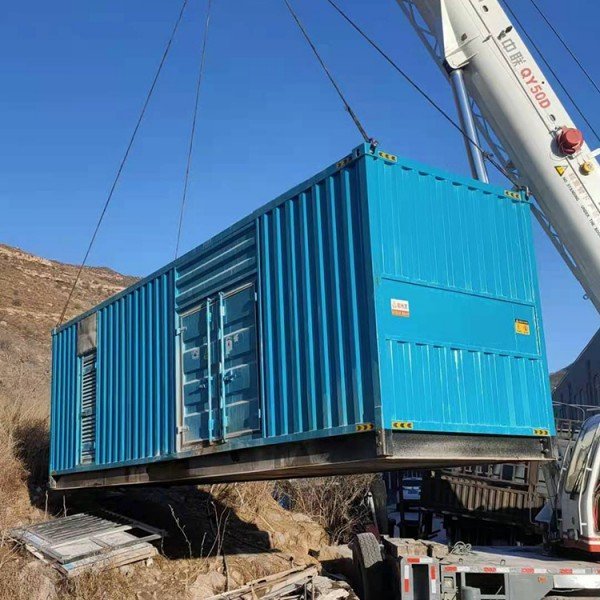 良庆发电机的发电效率受多种因素影响，主要包括以下几个方面：