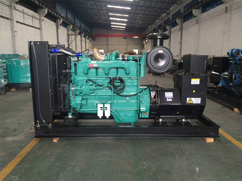 良庆柴油发电机用什么控制系统好一些?