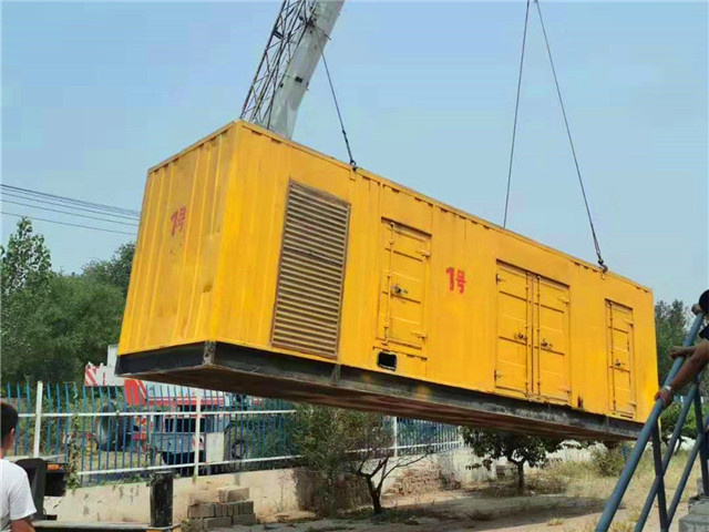 良庆300KW柴油发电机组油耗是多少?