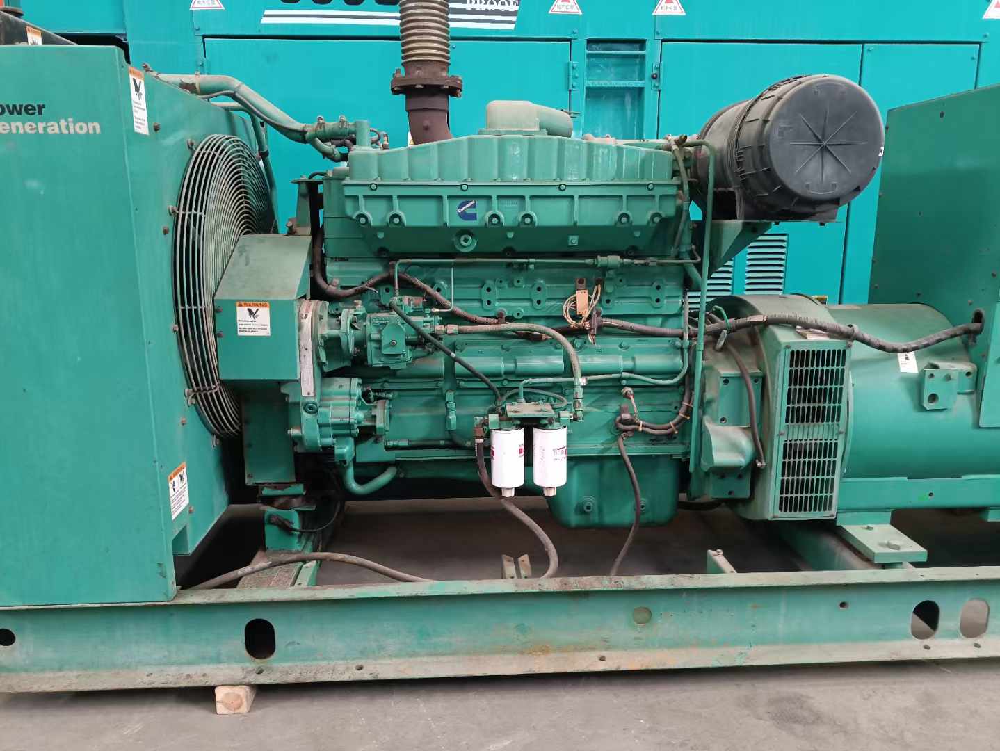 良庆过载会对 600kW 柴油发电机组造成哪些损害？