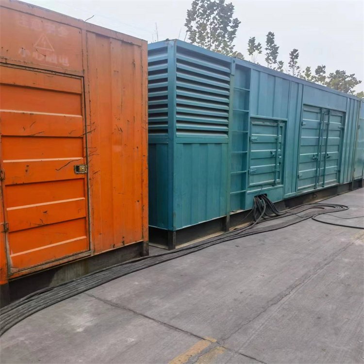 良庆如何选择适合 600kW 柴油发电机组的热继电器？