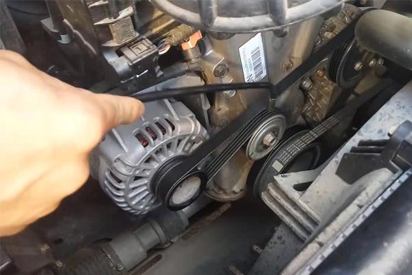 良庆转速传感器的工作原理是什么？